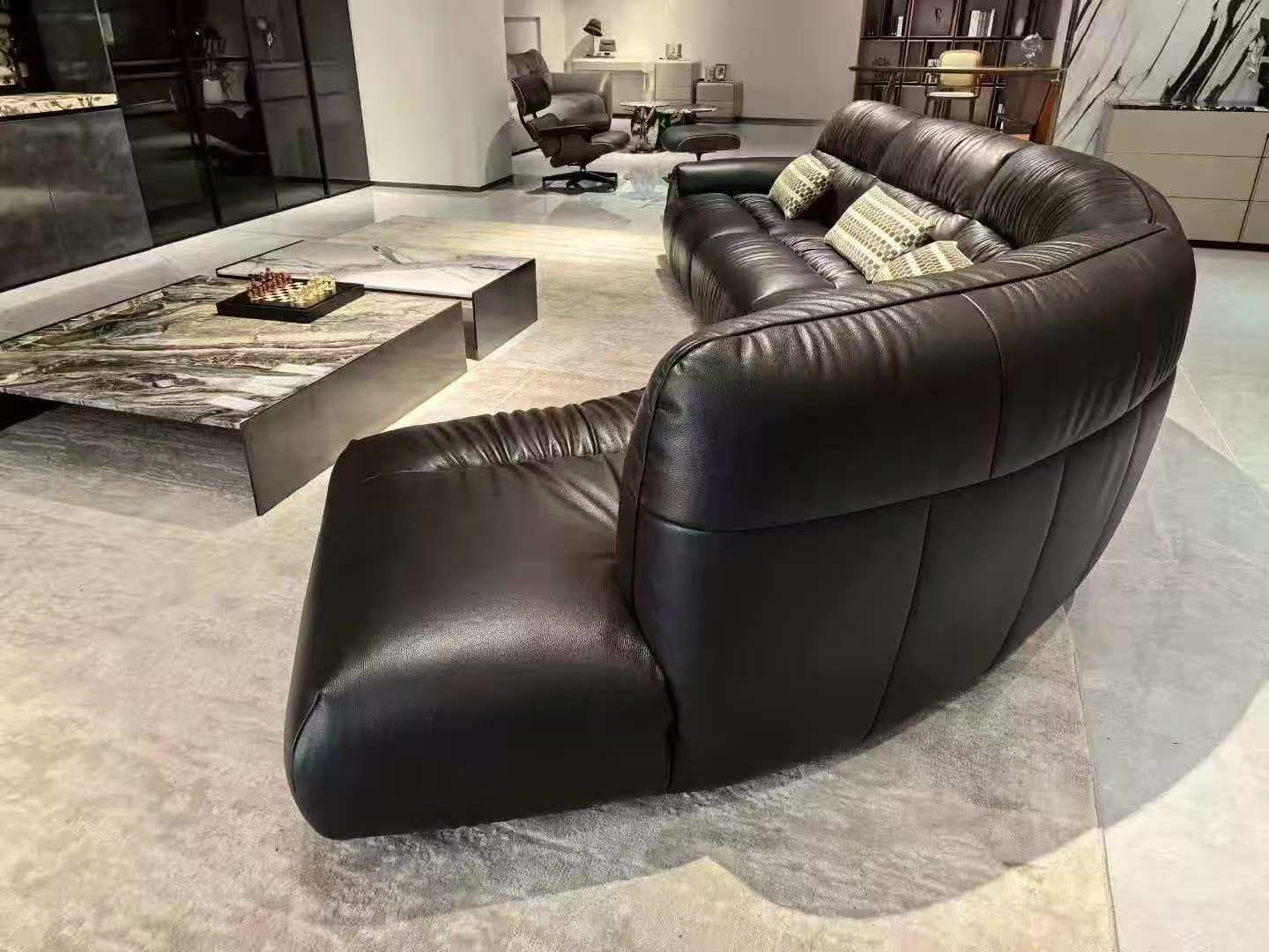 Modern Luxury Black Leather Curved Sectional Sofa