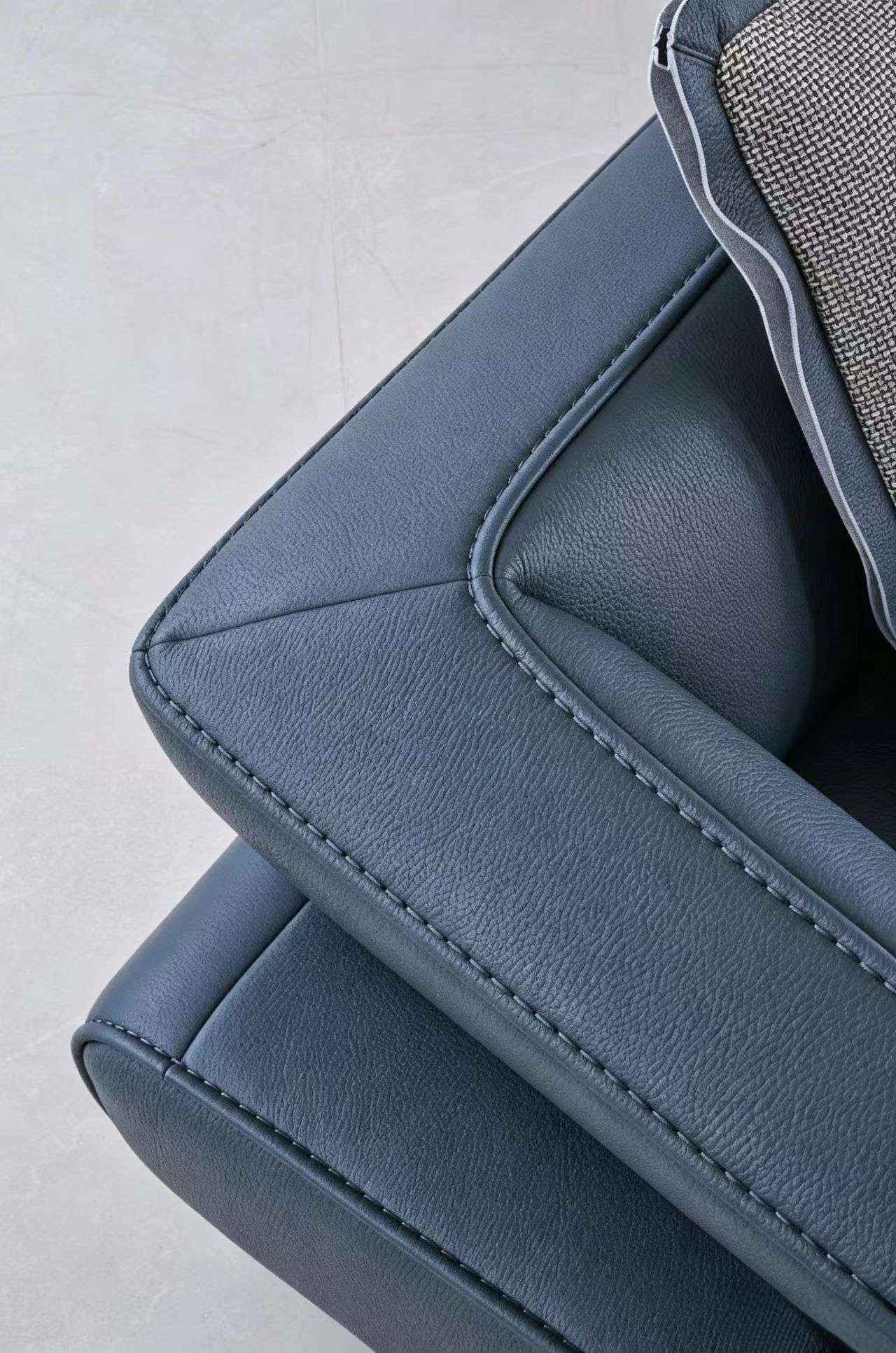 Modern Minimalist Navy Blue Leather L-Shaped Sectional Sofa